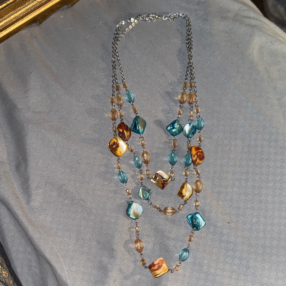 Elegant Multicolor Beaded Necklace
